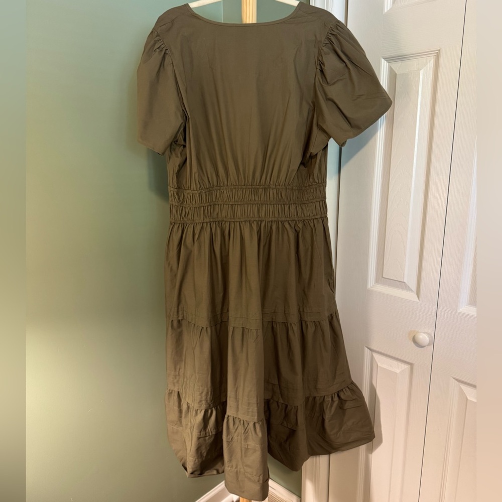 Puff Sleeve Tiered Dress - Picture 5 of 13